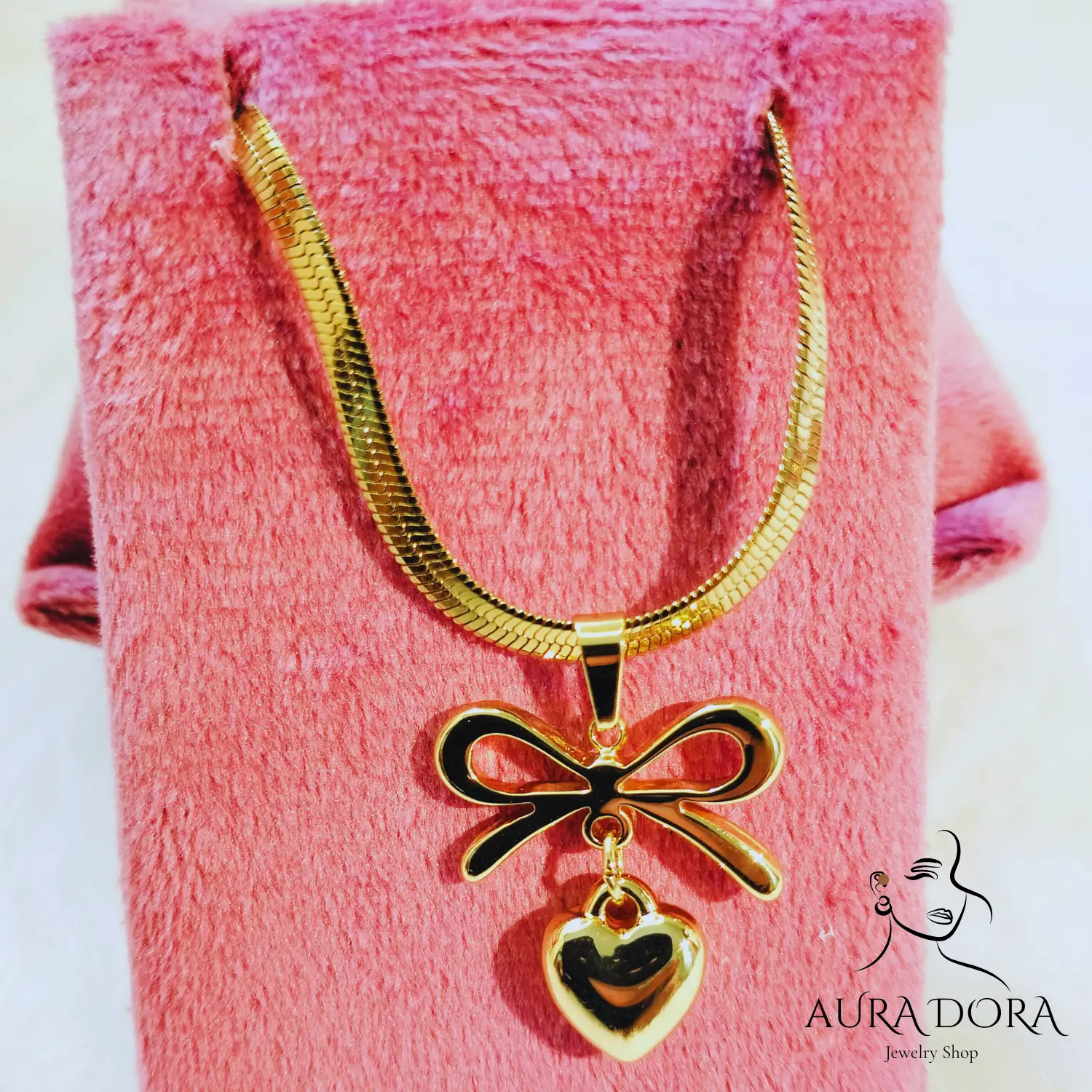 16 Stainless Steel 18K Gold Plated Bowknot Heart Pendant Necklace with Link Chain for Women - Image 1