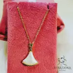 Elegant Cat's Eye Stone Design Fan-shaped Skirt Titanium Steel Necklace for Women Versatile18KGold High-end Luxury Collarbone Ne